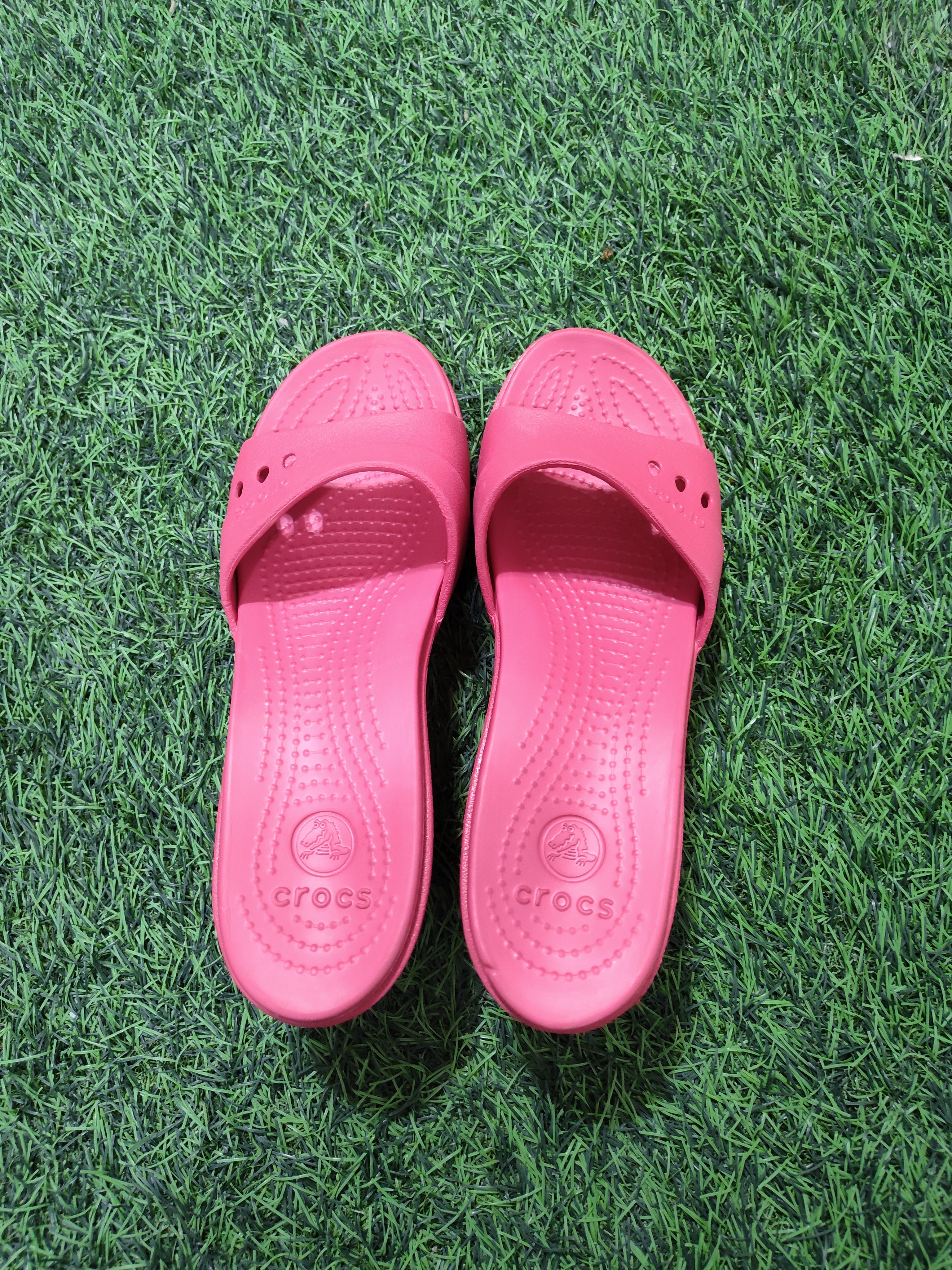 Wedge crocs size 8